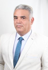 دكتور محمد محمود البنا إستشاري الجراحة العامة وسمنة