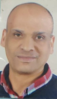 دكتور علاء محمد عبد العظيم إستشارى الباطنة والكلى