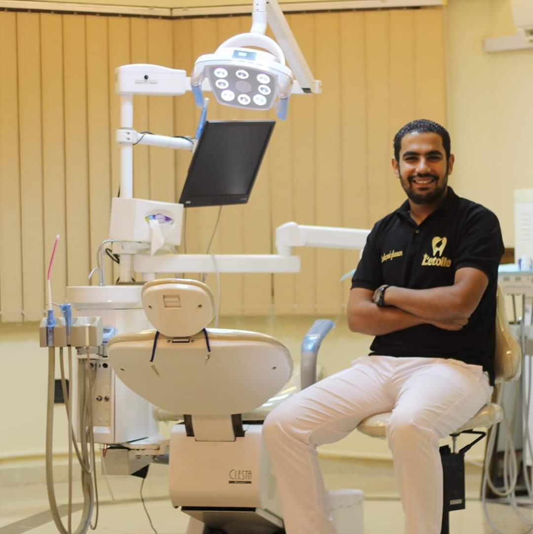دكتور محمد غنام أخصائى طب وجراحة الفم والاسنان letoile clinic