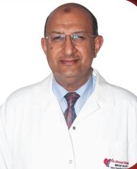 الاستاذ الدكتور احمد فهمي الوتيدي استشاري جراحة القلب