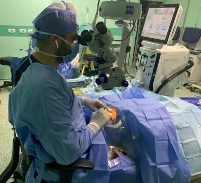دكتور احمد الشرقاوى استشارى طب وجراحة العيون و استشاري المياة البيضاء وتصحيح الابصار بالليزر