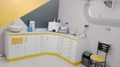 مركز حياة لطب الاسنان  دكتور محمد حمدي ابو زيد طبيب جراحة الفم و الأسنان