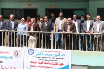دكتور محمد حامد الاكشر استشاري طب و جراحة العيون