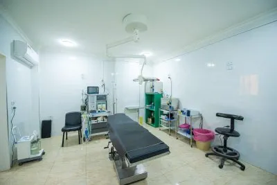 أ.د جمال يوسف السيد استشاري جراحة التجميل والوجه والفكين و اليد