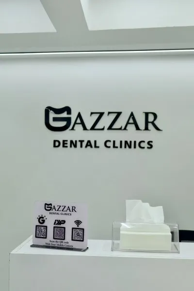 دكتور عمر الجزار أخصائى تقويم شفاف وتجميل أسنان