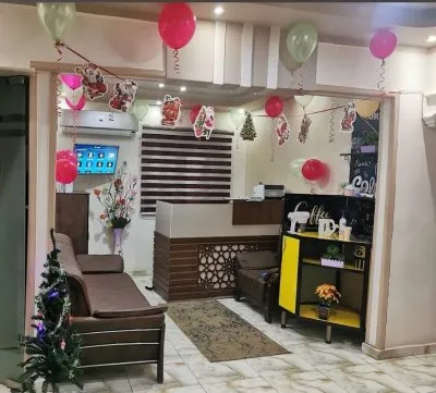 مركز الحكيم الطبى