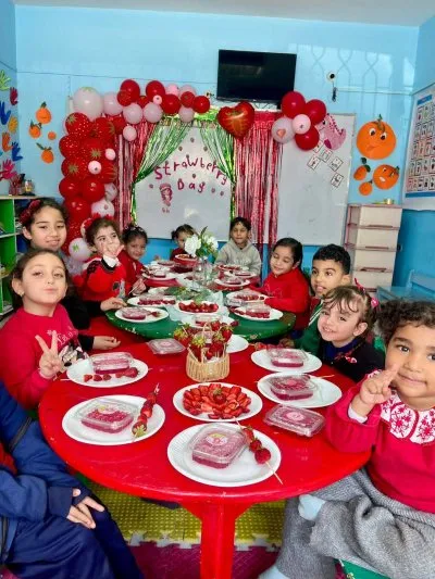 حضانة V.I Baby
