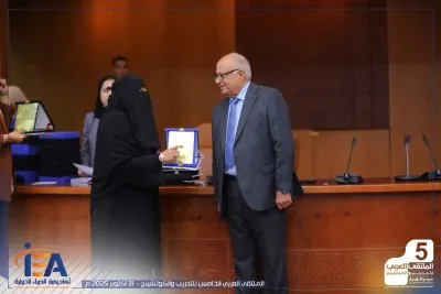 دكتورة منال يسري مستشارة في الإرشاد الأسري والزواجي