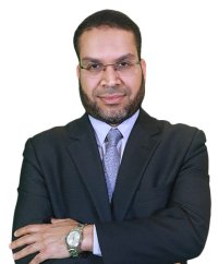 دكتور محمود محمد ناصر أستاذ جراحة الأوعية الدموية