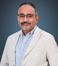 دكتور خالد سعيد استاذ امراض القلب و الاوعية الدموية