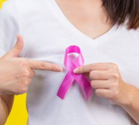 مراحل وانواع و اعراض سرطان الثدي المبكرة والمتأخرة