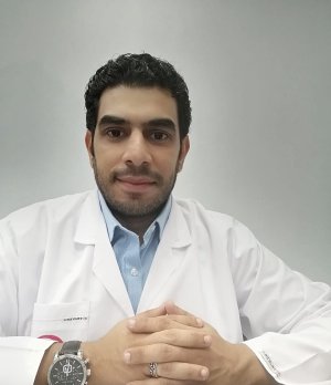 دكتور حسام أحمد الطنبولي اخصائي العظام و الكسور و العمود الفقرى تكنو كلينك