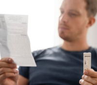 اسباب ودرجات مرض دوالي الخصية وافضل طريقة لعلاجها