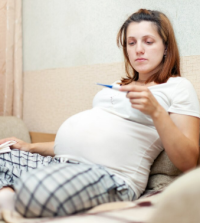 هل كثرة ابر التثبيت الحمل تضر الجنين؟