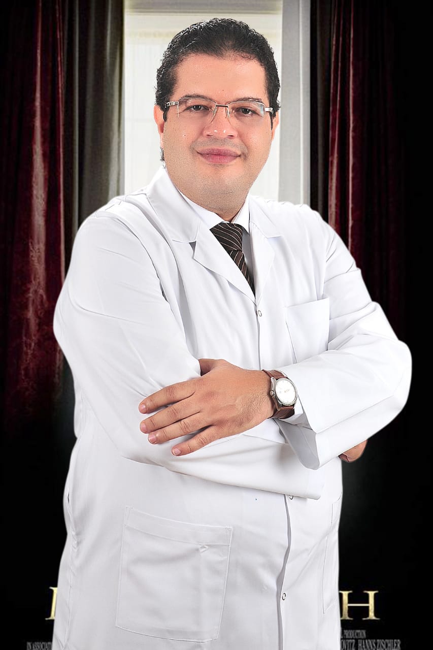 دكتور شريف محمد الشريف دكتوراه جراحة العظام وجراحة عظام الأطفال