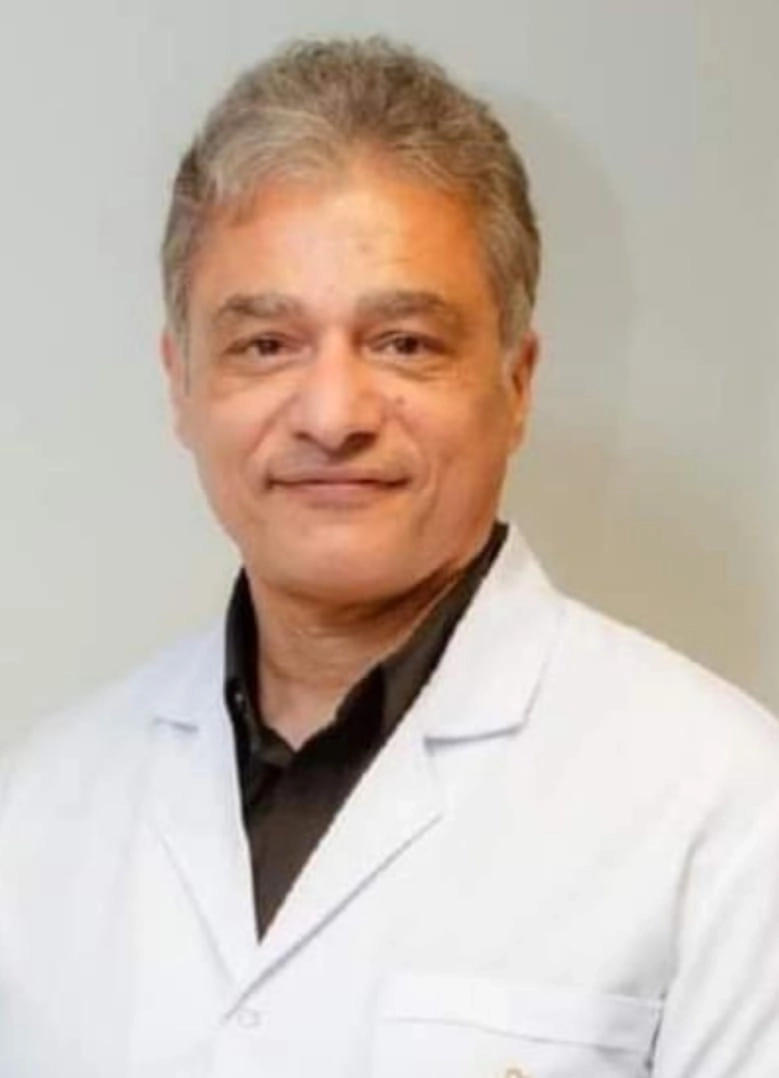 دكتور احمد عبد المنعم جابر دكتوراه المخ والأعصاب