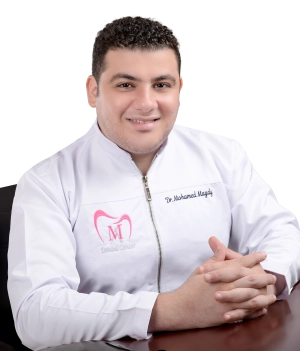 دكتور محمد مجدى صالح أخصائى طب الأسنان