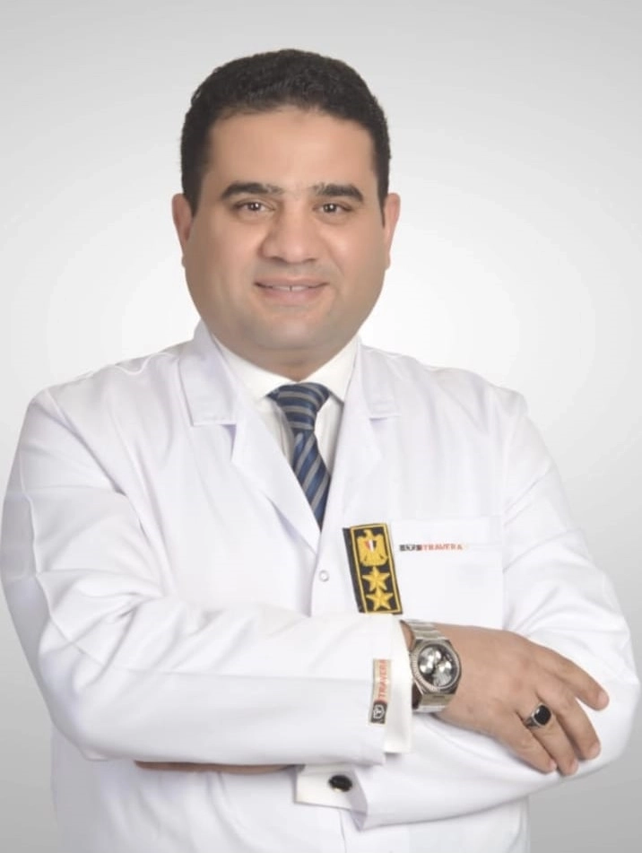 دكتور احمد دسوقى الصافى إستشارى جراحة المسالك البولية