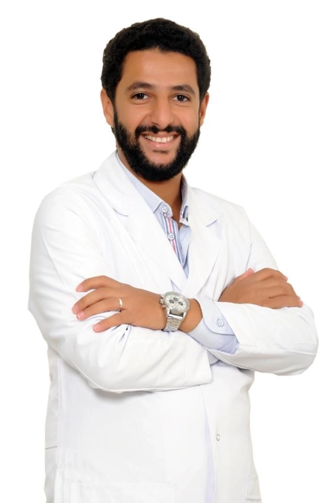 دكتور محمد ابراهيم محمد عبد المعطى إستشارى عظام