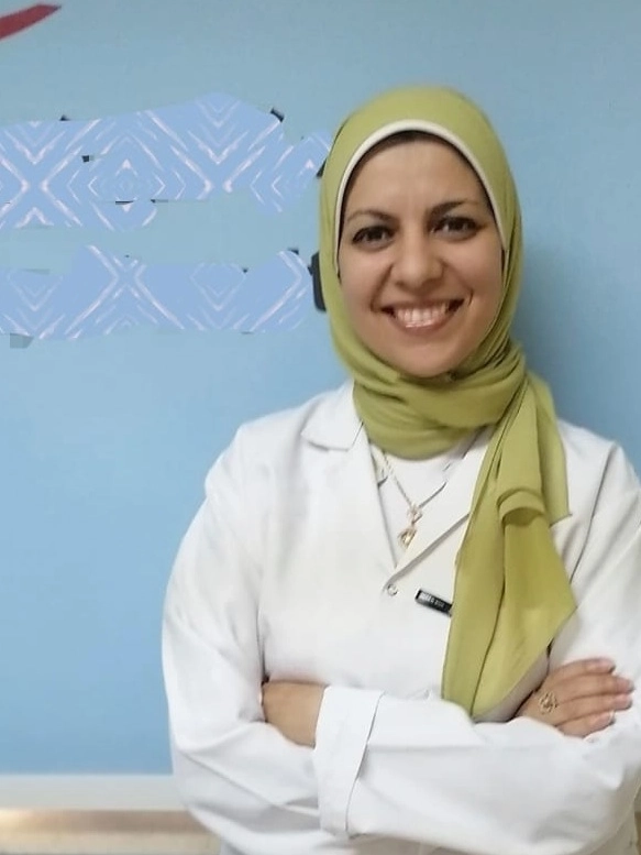 دكتورة ايمان السيد إستشارى النساء والتوليد بالتأمين الصحى