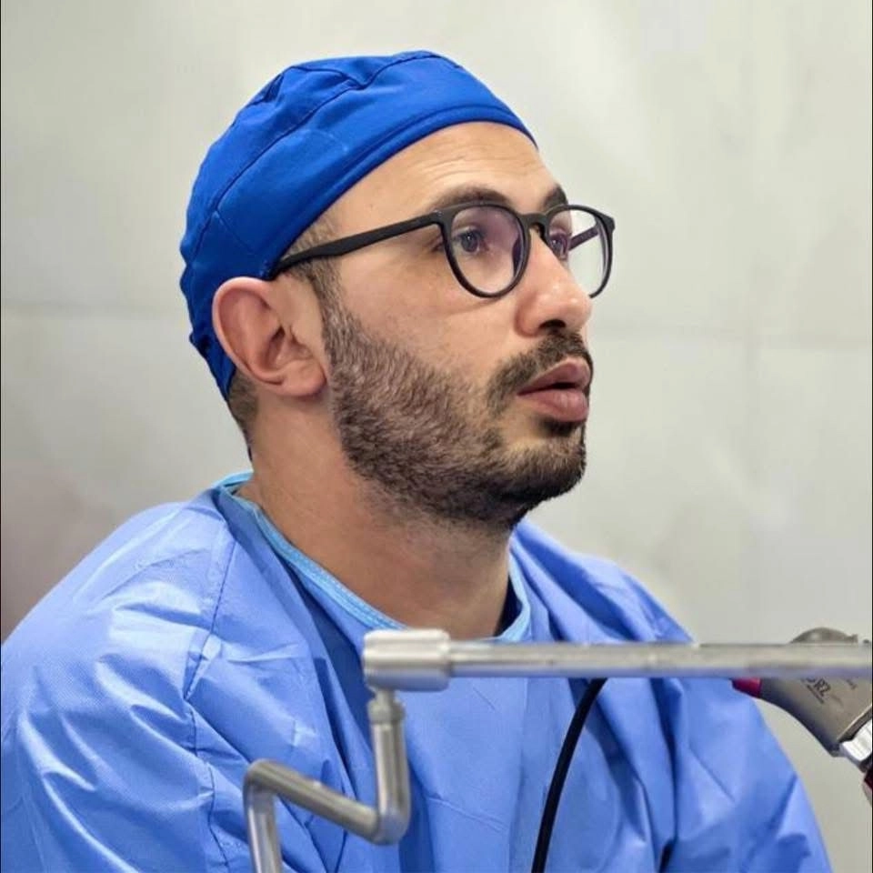 دكتور على جلال كاشف استشارى أنف وأذن وحنجرة