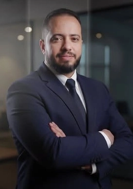 Dr. Mohamed Sobhi, Consultant Ophthalmologist