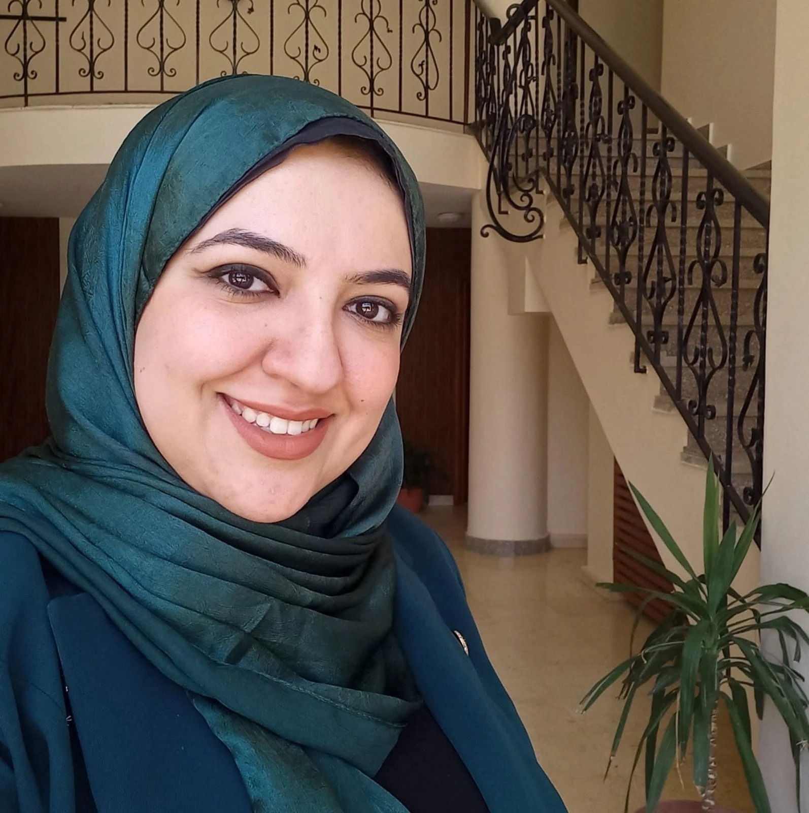 Dr Hager Abu AlSaud Family Medicine and Internal Medicine Specialist