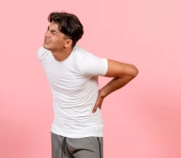 أسباب الشد العضلي في الظهر وطرق علاجه منزليا وبالأدوية