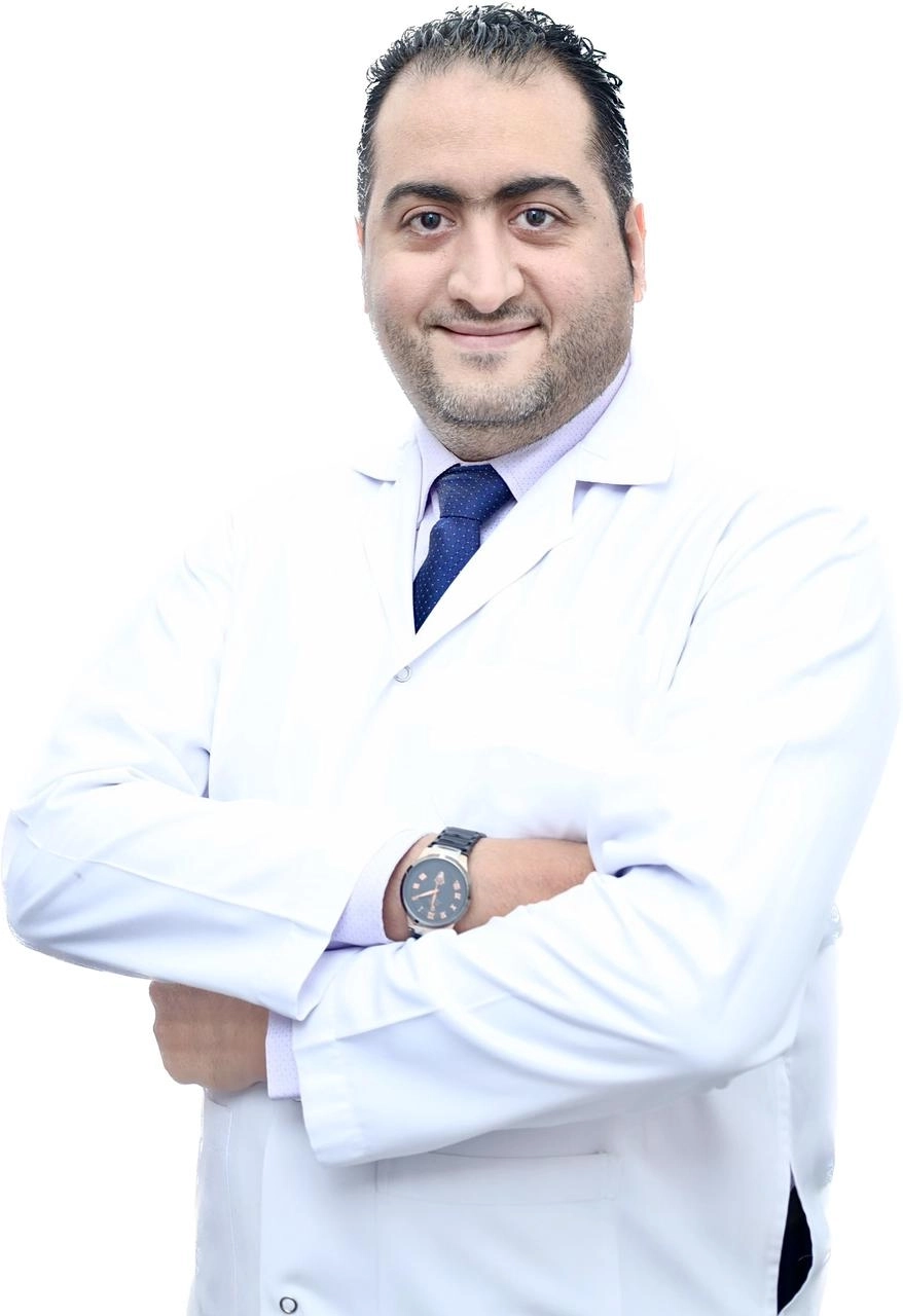 الأستاذ الدكتور احمد لمعى استشارى الجراحة العامة و جراحات الأورام و المناظير