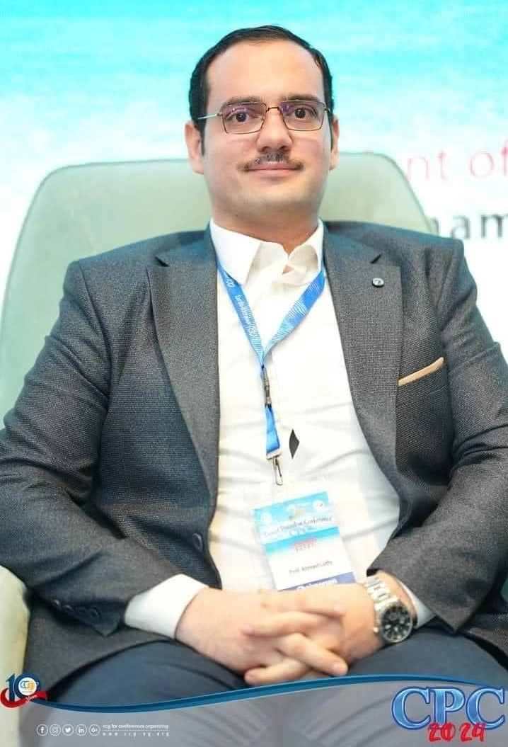 الدكتور احمد لطفي اخصائي طب الاطفال و الحضانات