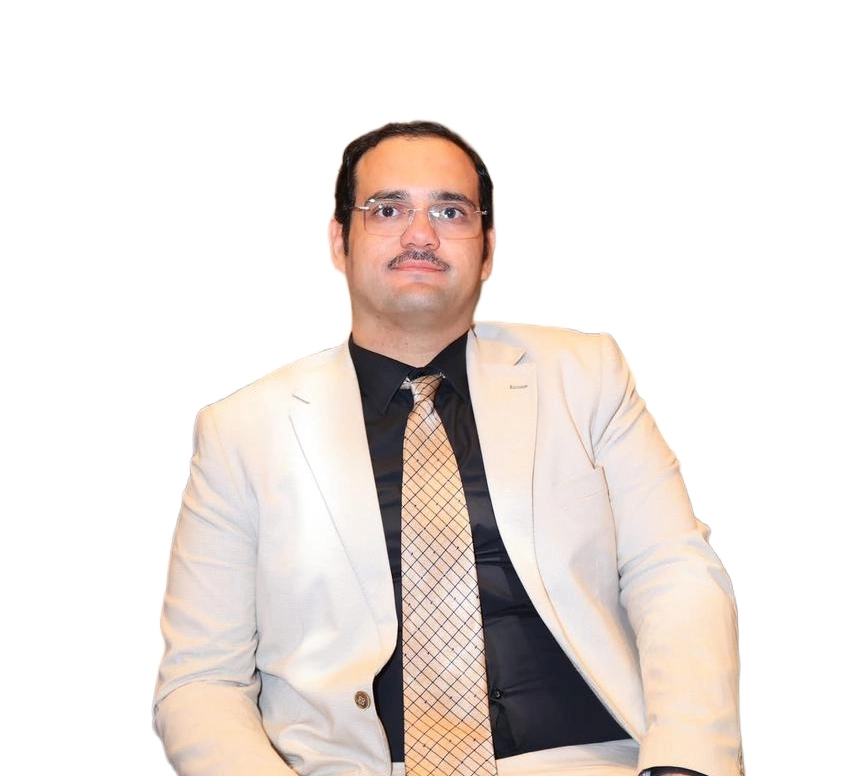 دكتور احمد لطفي استشاري طب الاطفال و الحضانات