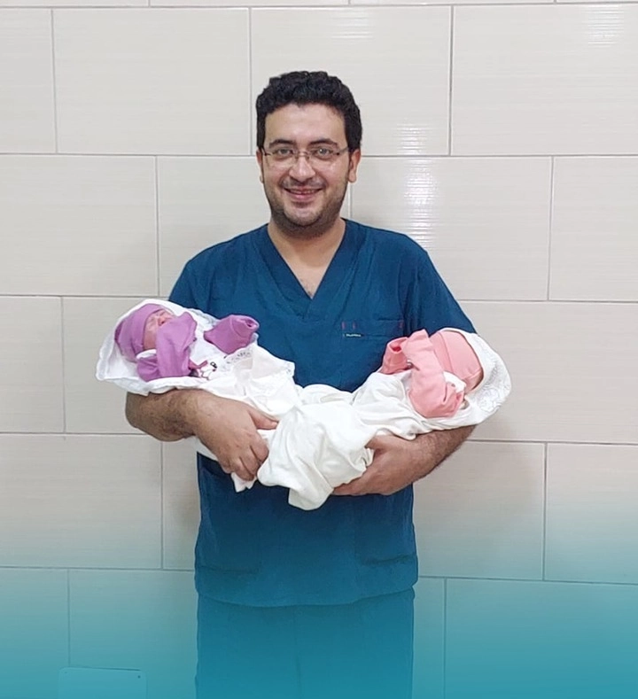 دكتور ابراهيم الجميزي اخصائي النساء و التوليد و الحقن المجهري