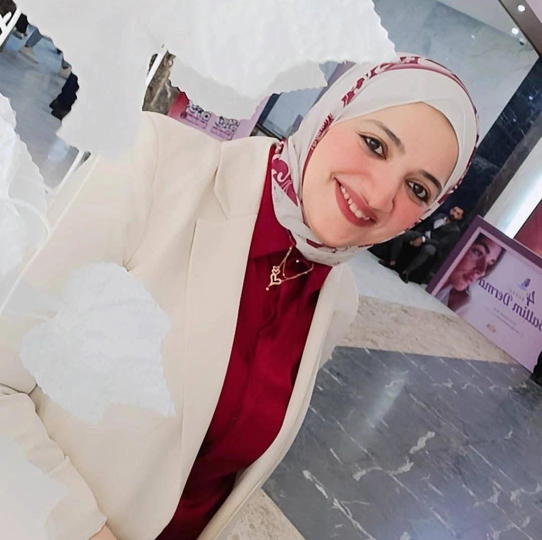 دكتورة اسماء امين اخصائية الجلدية و التجميل