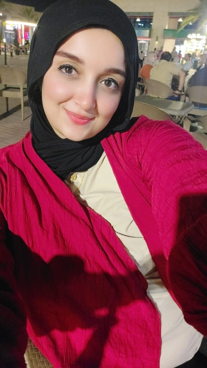 مركز إشراق للتخاطب وتعديل السلوك  د يارا صالح فلفل