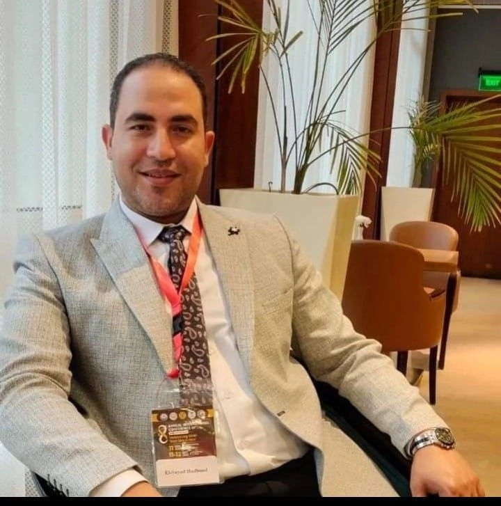 دكتور السيد هدهود  استشاري و مدرس جراحة الأوعية الدموية والقدم السكري