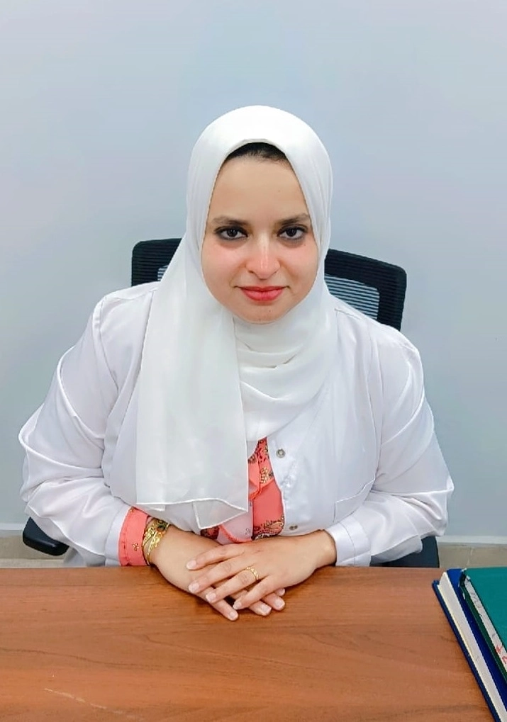 دكتورة مى سامى إستشارى جهاز هضمى ويلنس كلينك