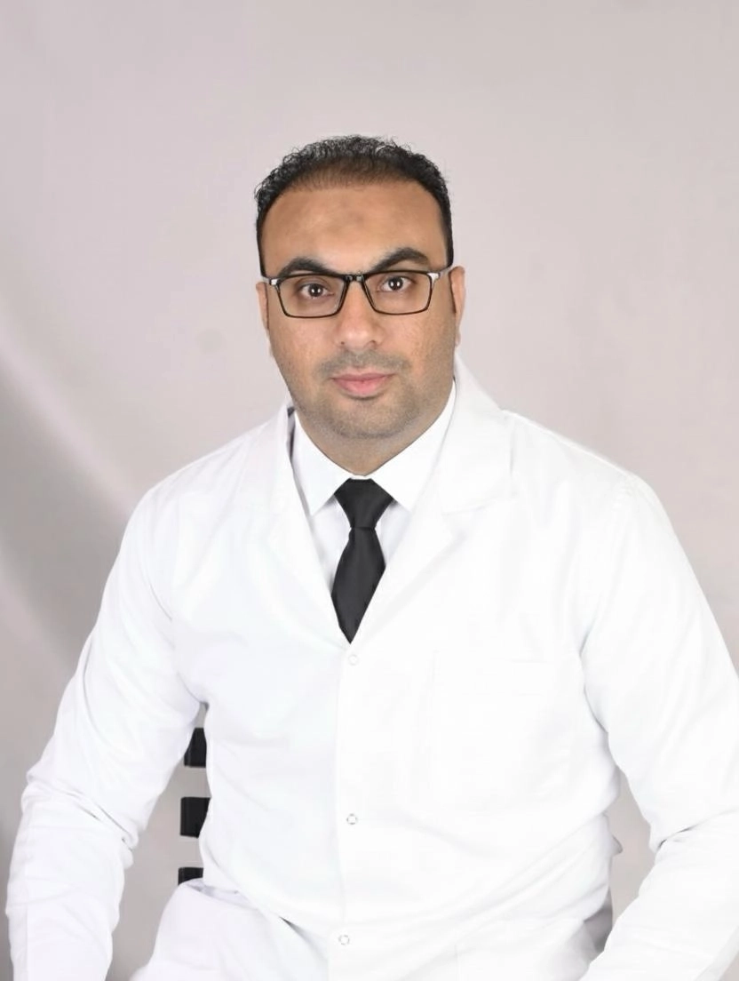 دكتور أحمد حمدى أخصائي أمراض النساء والتوليد