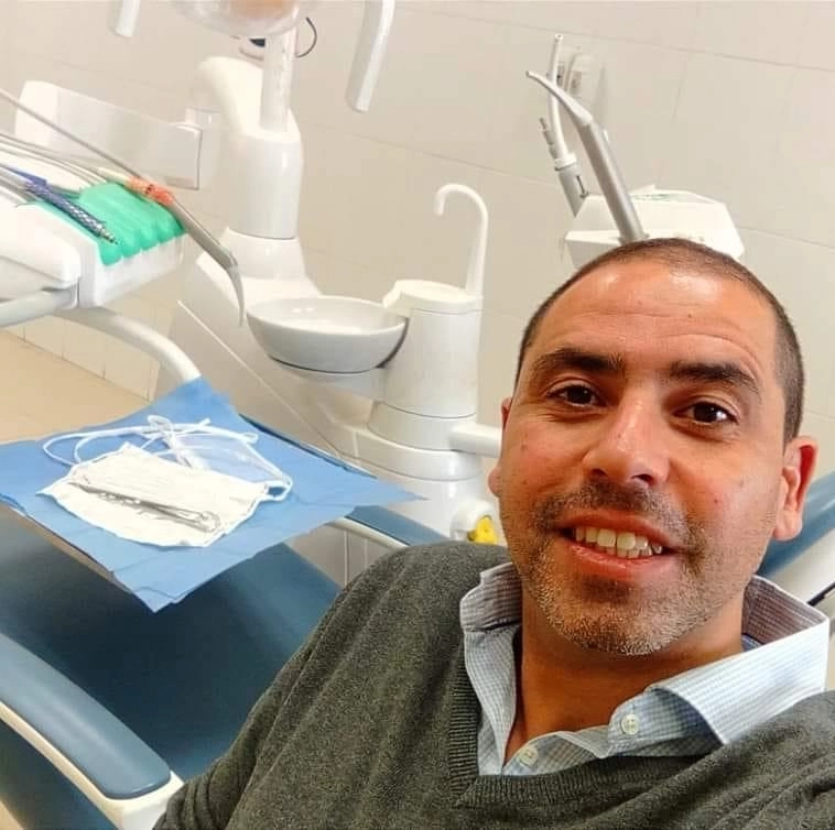 دكتور محمد وجدى أخصائى الفم والأسنان