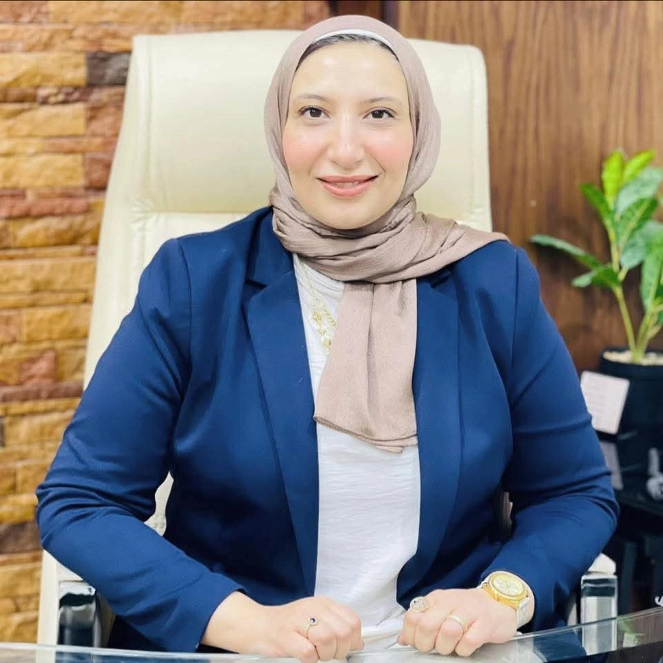 دكتورة نوران عبد المتجلي  استشاري تقويم الأسنان