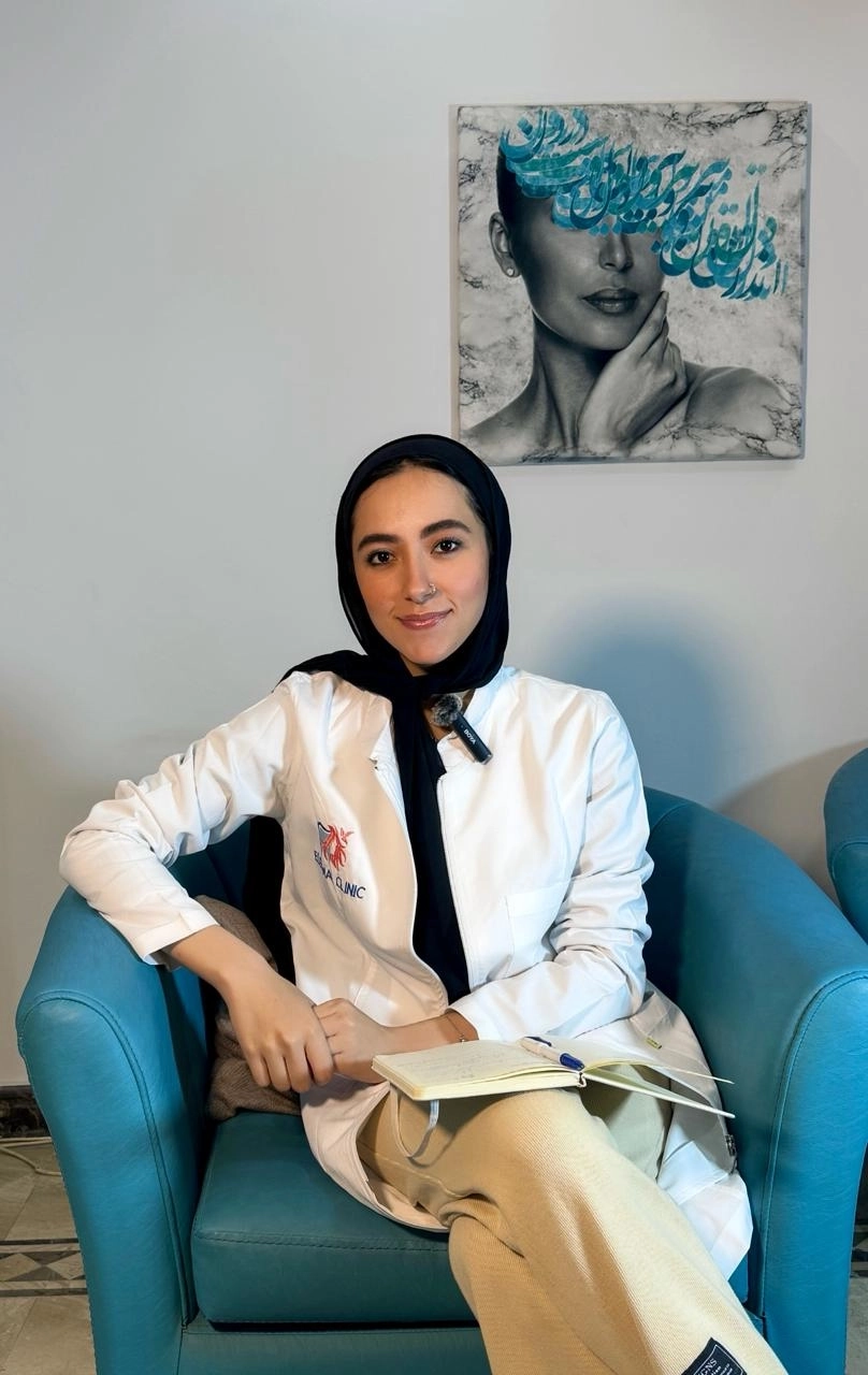 دكتورة هدير سامى أخصائية علاج طبيعي الجمل كلينك