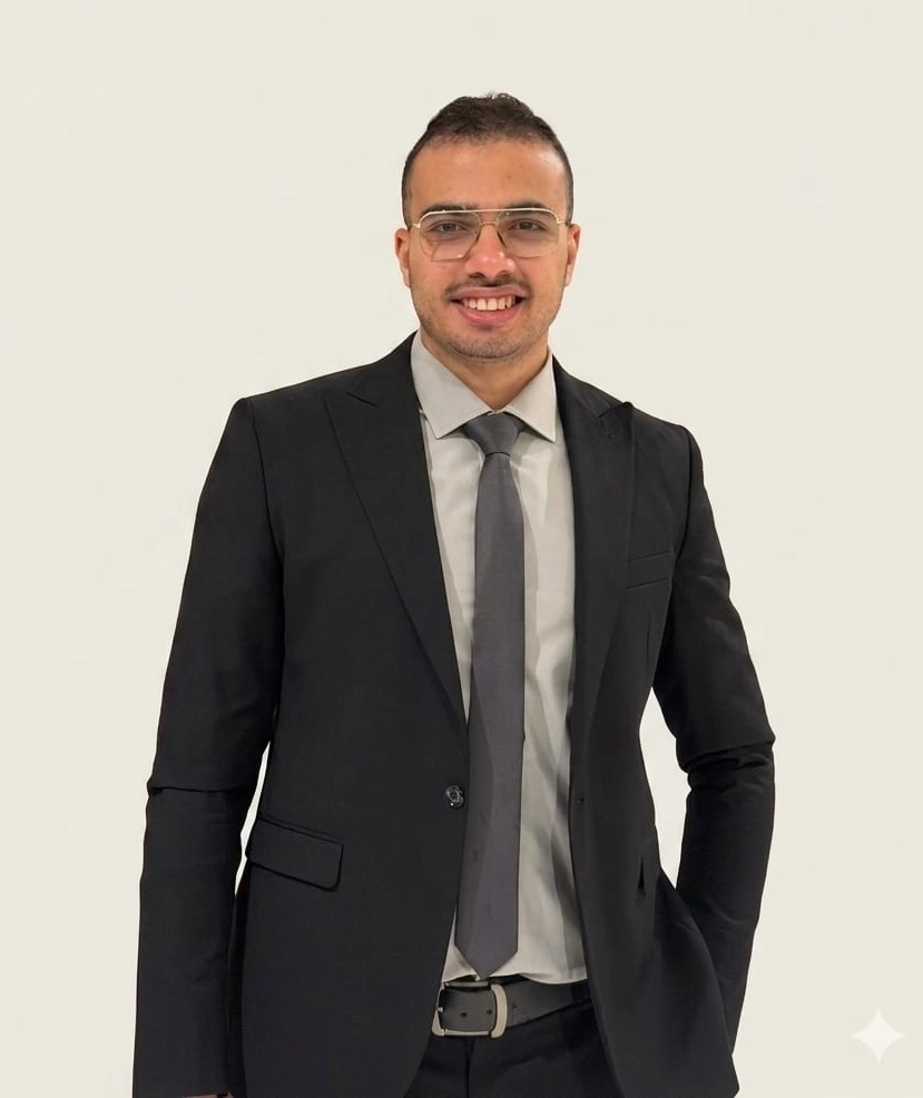 دكتور محمد يحيى عبد الحميد زراعة وتجميل أسنان