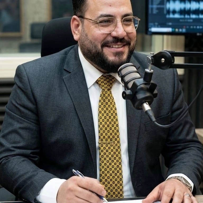 مركز أكون للاستشارات النفسية والأسرية دكتور محمد عفيفي