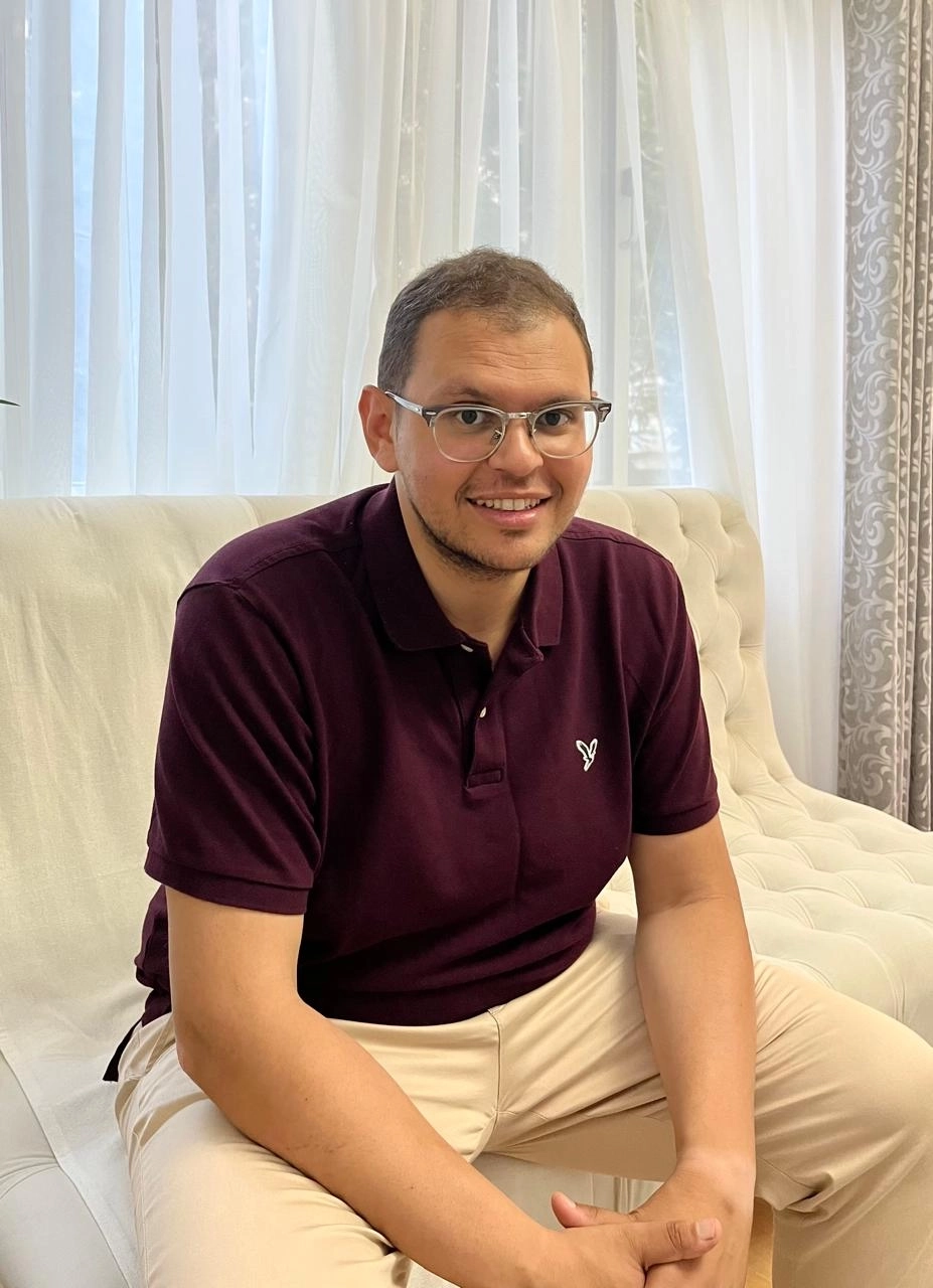 Dr. Omar Hisham Abdel Fattah Specialist in Obstetrics