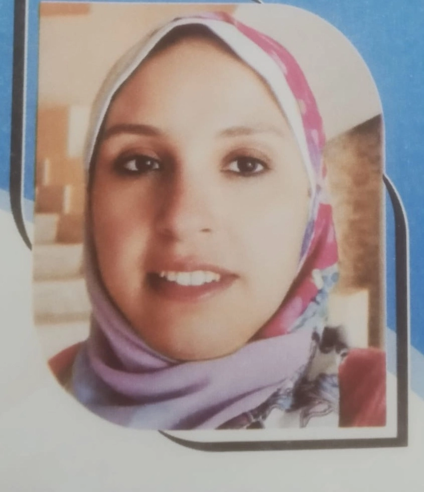 دكتورة ايمان على طلبة استشارى باطنة وحساسية ومناعة