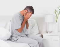 أسباب ألم الجسم كله عند النوم وطرق طبيعية للتخلص منها