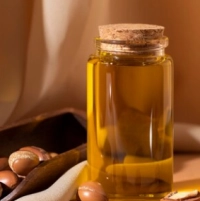 فوائد زيت القرنفل في علاج البواسير