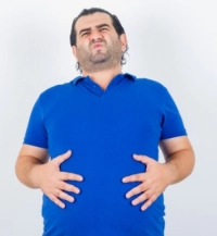 انتفاخ البطن وكثرة الغازات ماهى الاسباب وافضل طرق العلاج