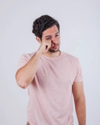 مرض كسل العين يتسبب فى هذة الحالة بفقد البصر