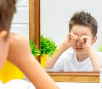 احذروا من الأمراض التى  تسبب انتفاخ العين عند الاطفال