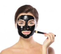 The benefits of Al-Fahm Al-Nsfit and how to use it according to skin type
